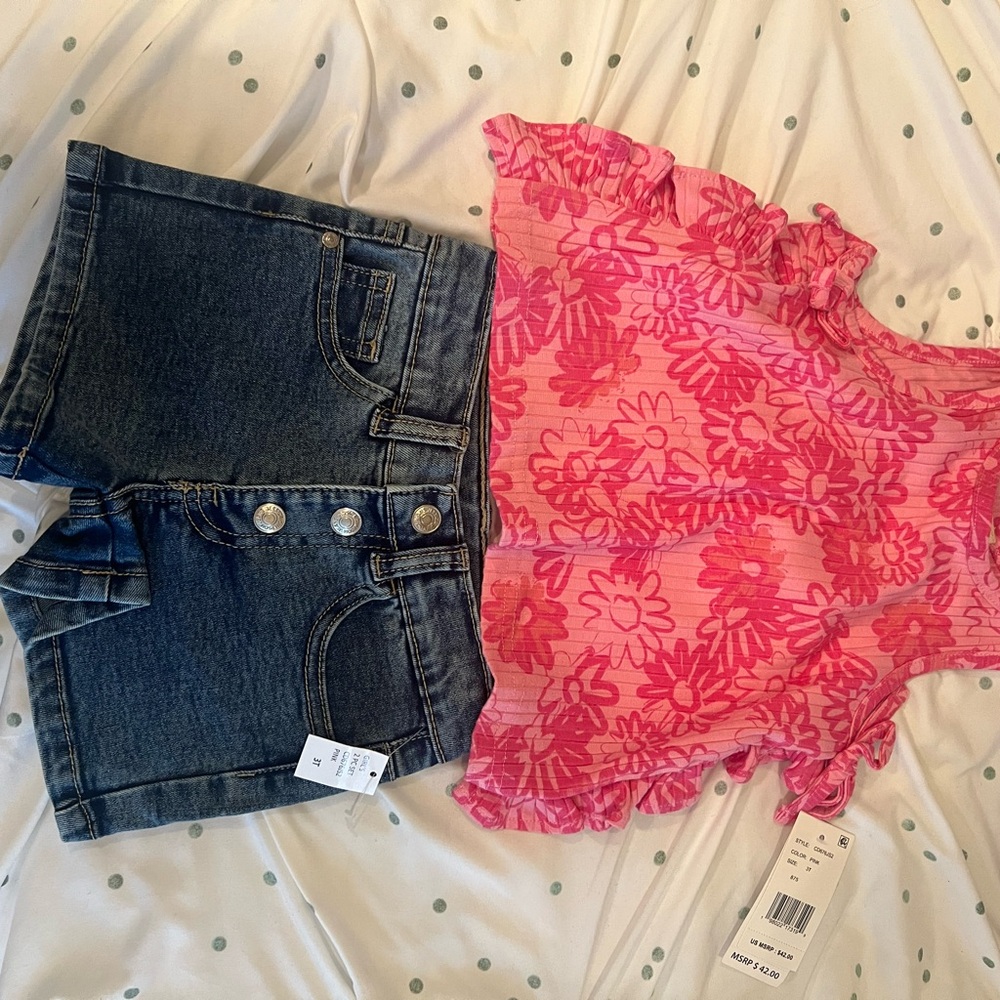 Jessica Simpson Pink Floral Ruffle Top & Dark Denim Button-Front Shorts Set